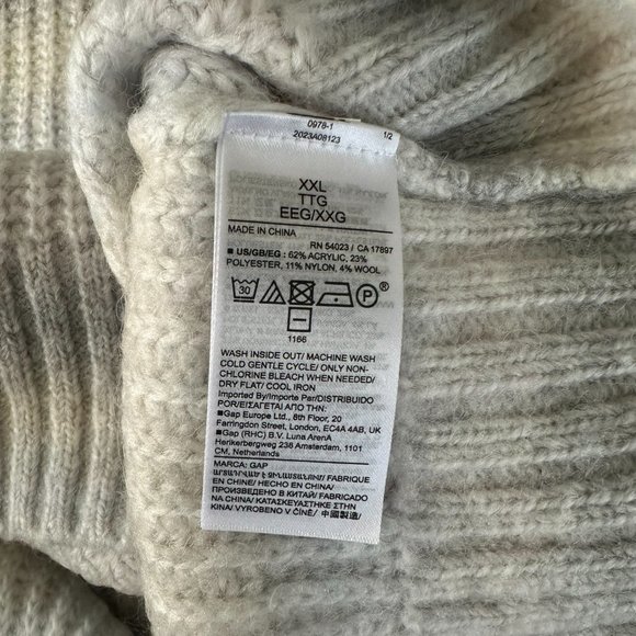 GAP Shaker-Stitch Turtleneck Sweater - Picture 11 of 16